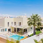 Porto De Mos 95 By Destination Algarve Villa