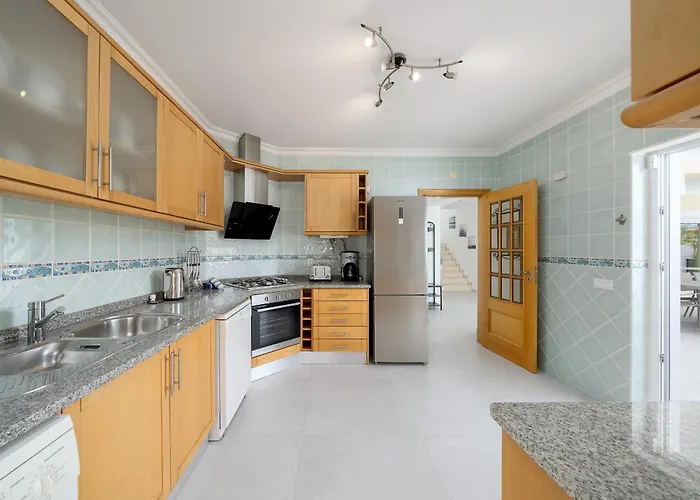 Porto De Mos 95 By Destination Algarve Villa *