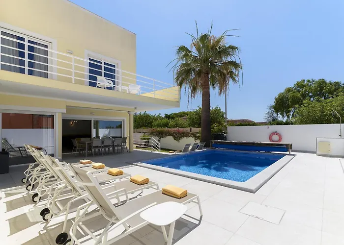 Porto De Mos 95 By Destination Algarve *