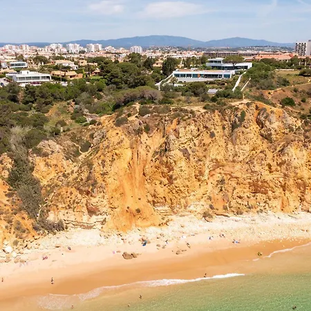 Villa Porto De Mos 95 By Destination Algarve