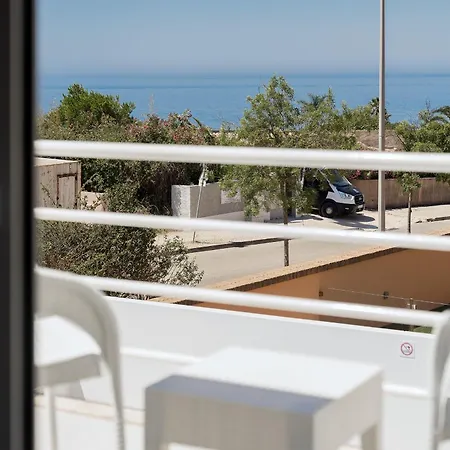 Porto De Mos 95 By Destination Algarve * Lagos