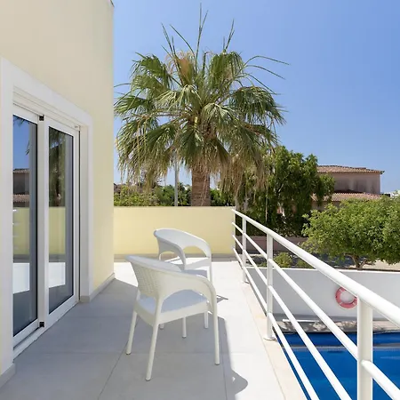 Porto De Mos 95 By Destination Algarve