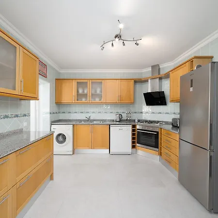 Porto De Mos 95 By Destination Algarve *