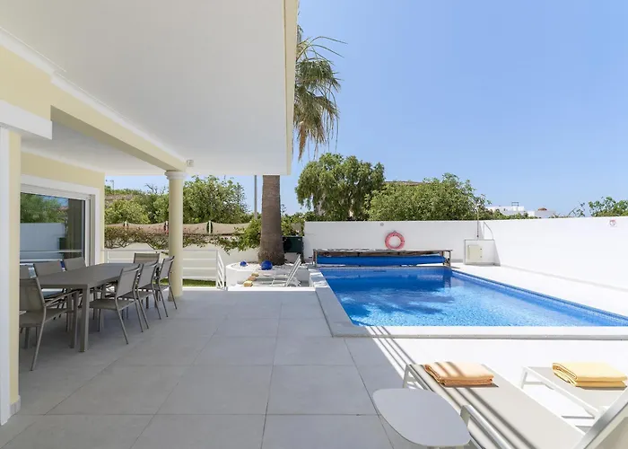 ヴィラ Porto De Mos 95 By Destination Algarve ラゴス