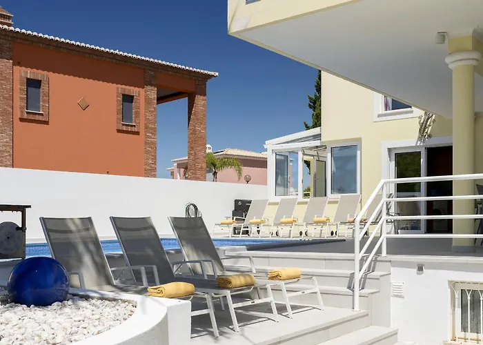 Porto De Mos 95 By Destination Algarve ラゴス