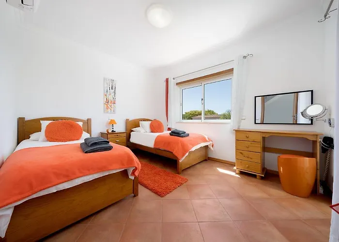 Porto De Mos 95 By Destination Algarve