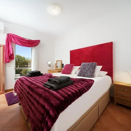 Porto De Mos 95 By Destination Algarve Villa Lagos